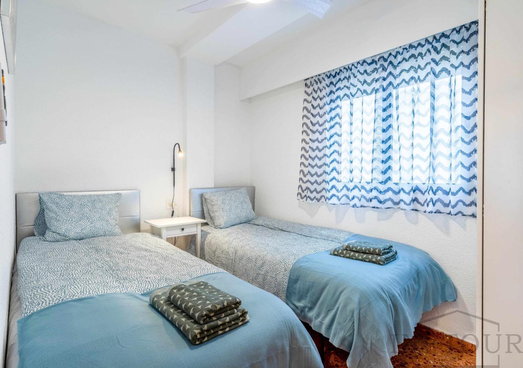 Inftour Apolo Apartamento กัลเป ภายนอก รูปภาพ