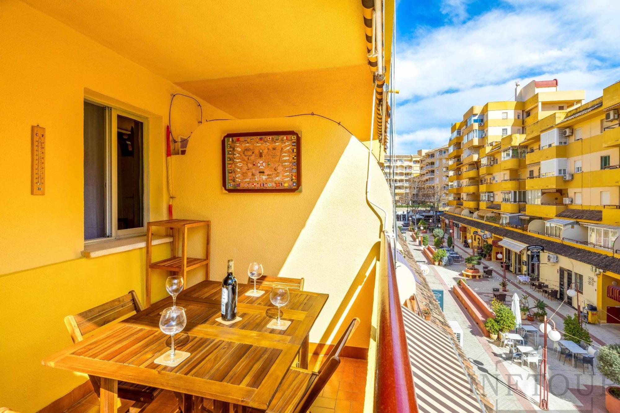 Inftour Apolo Apartamento กัลเป ภายนอก รูปภาพ